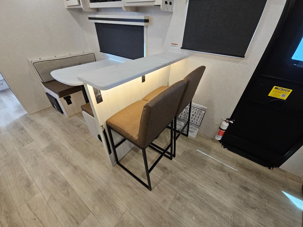 2025 Forest River 2025 Forest River Surveyor Legend - thumbnail 18