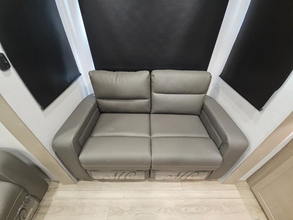 2025 Forest River 2025 Forest River Flagstaff Classic - thumbnail 14