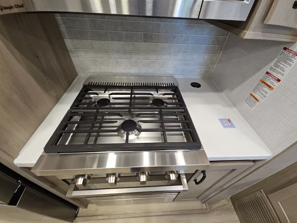 2025 Forest River 2025 Forest River Flagstaff Classic - thumbnail 26