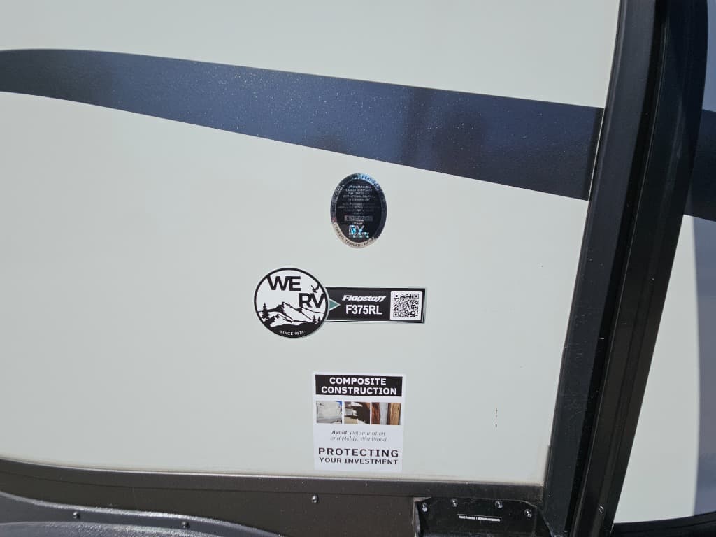 2025 Forest River 2025 Forest River Flagstaff Classic - thumbnail 52