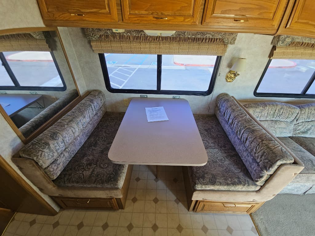 1997 Fleetwood 1997 Fleetwood Bounder - thumbnail 21