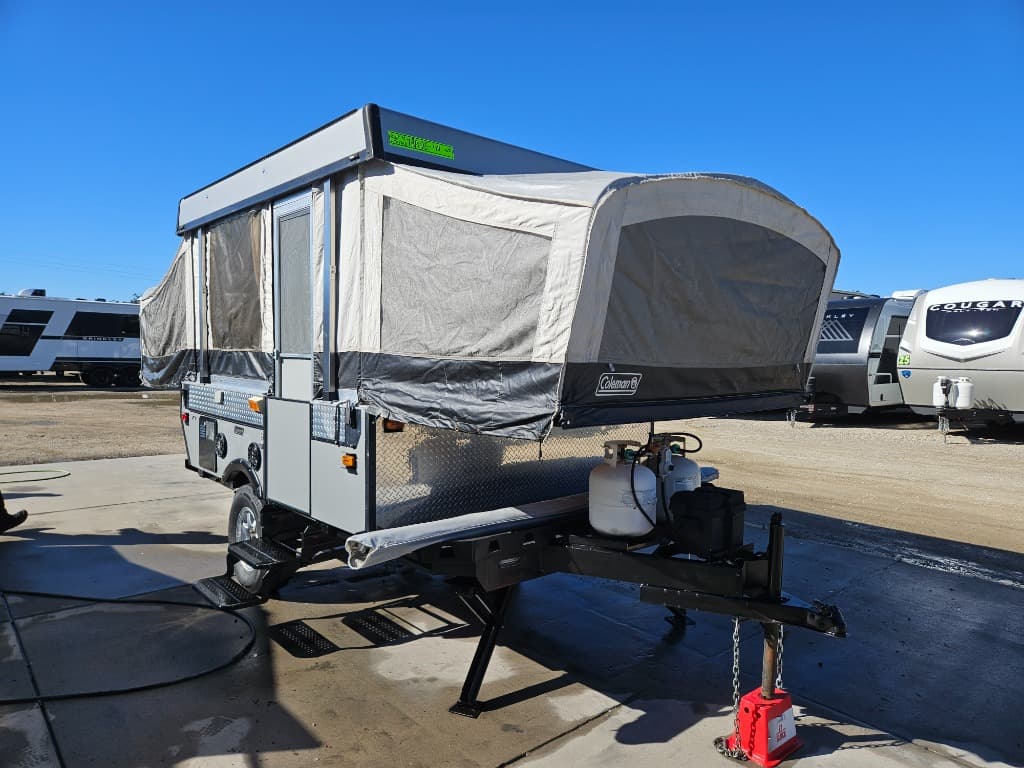 2011 Coleman Evolution Series E1