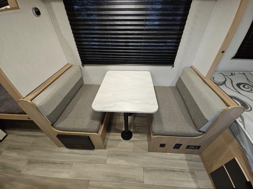 2022 Cruiser RV 2022 Cruiser RV Hitch - thumbnail 15