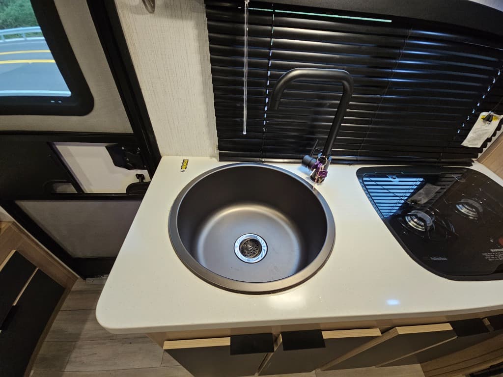 2022 Cruiser RV 2022 Cruiser RV Hitch - thumbnail 24