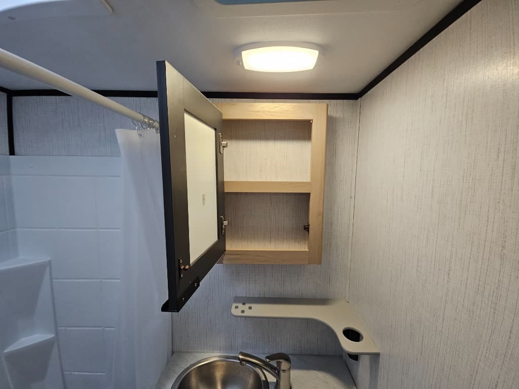 2022 Cruiser RV 2022 Cruiser RV Hitch - thumbnail 27