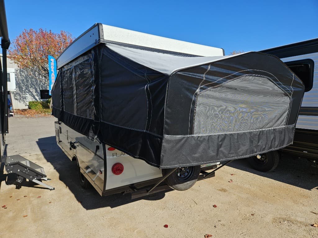 2025 Forest River 2025 Forest River Flagstaff Mac Series Folding - thumbnail 5