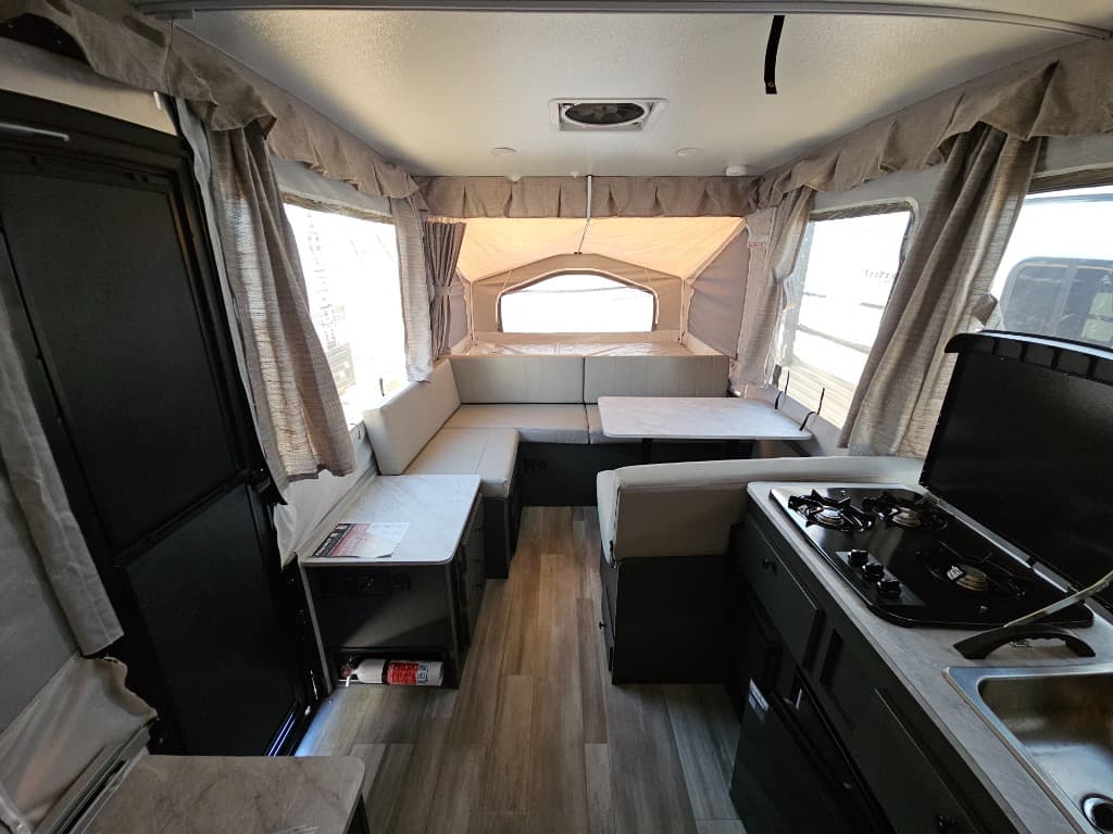 2025 Forest River 2025 Forest River Flagstaff Mac Series Folding - thumbnail 26