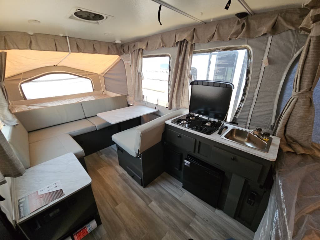 2025 Forest River 2025 Forest River Flagstaff Mac Series Folding - thumbnail 31