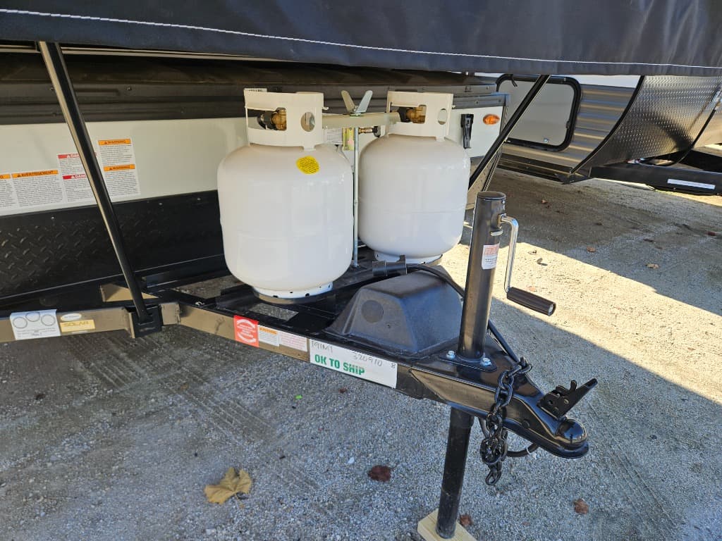 2025 Forest River 2025 Forest River Flagstaff Mac Series Folding - thumbnail 32