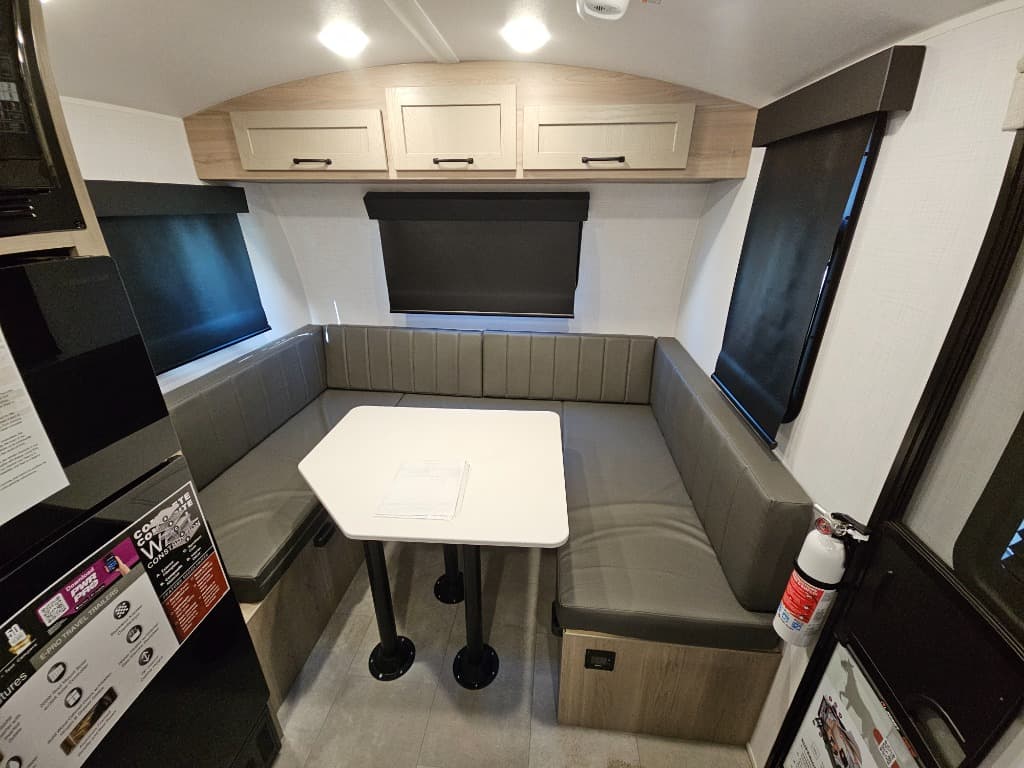 2025 Forest River 2025 Forest River Flagstaff E-Pro - thumbnail 10