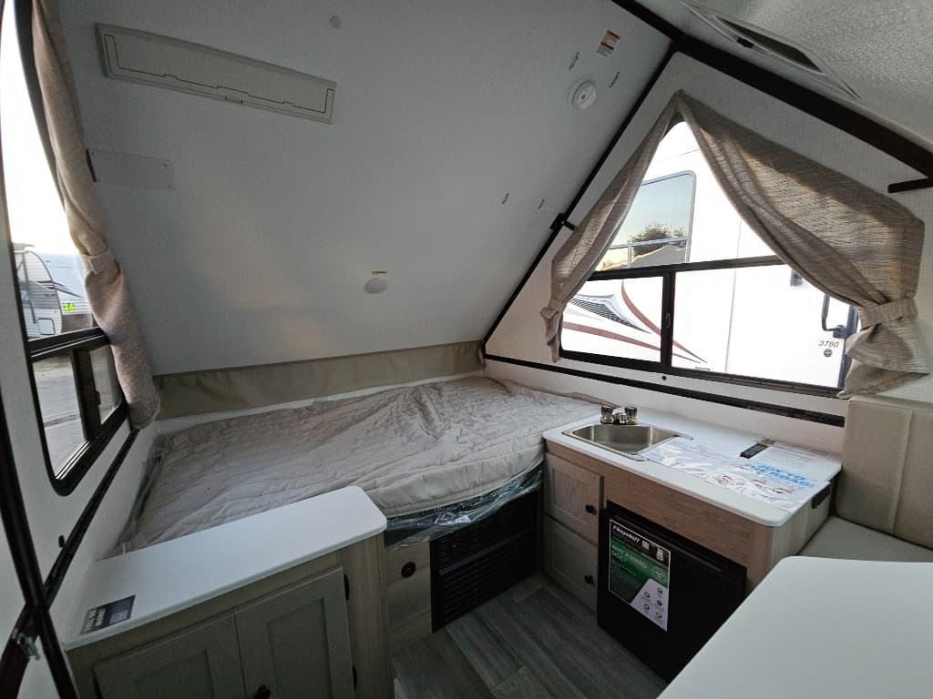 2025 Forest River 2025 Forest River Flagstaff Hard Side A Frames - thumbnail 8