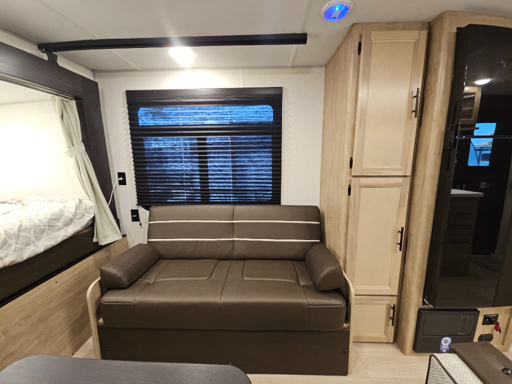 2026 Forest River 2026 Forest River Cherokee Grey Wolf Black Label - thumbnail 19