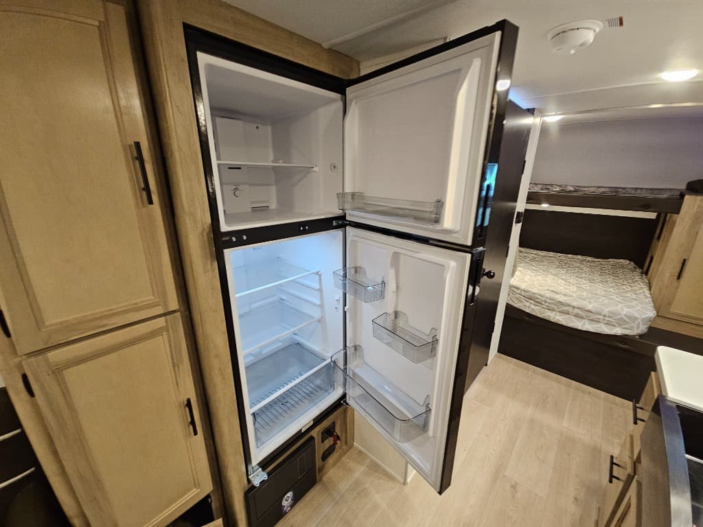 2026 Forest River 2026 Forest River Cherokee Grey Wolf Black Label - thumbnail 22