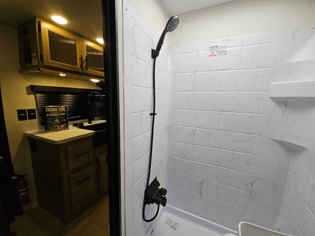 2026 Forest River 2026 Forest River Cherokee Grey Wolf Black Label - thumbnail 29