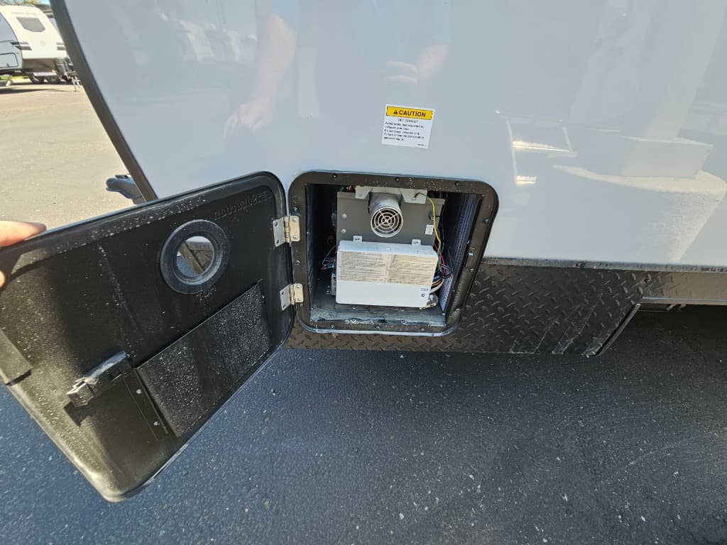 2026 Forest River 2026 Forest River Cherokee Grey Wolf Black Label - thumbnail 45