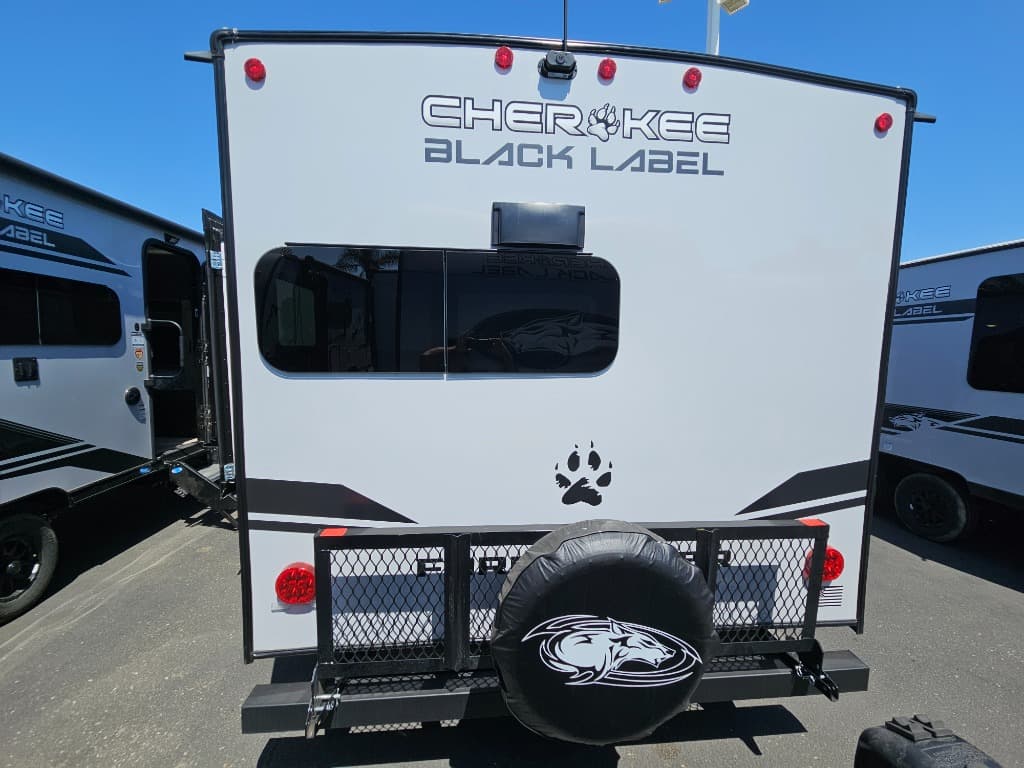 2026 Forest River 2026 Forest River Cherokee Grey Wolf Black Label - thumbnail 5