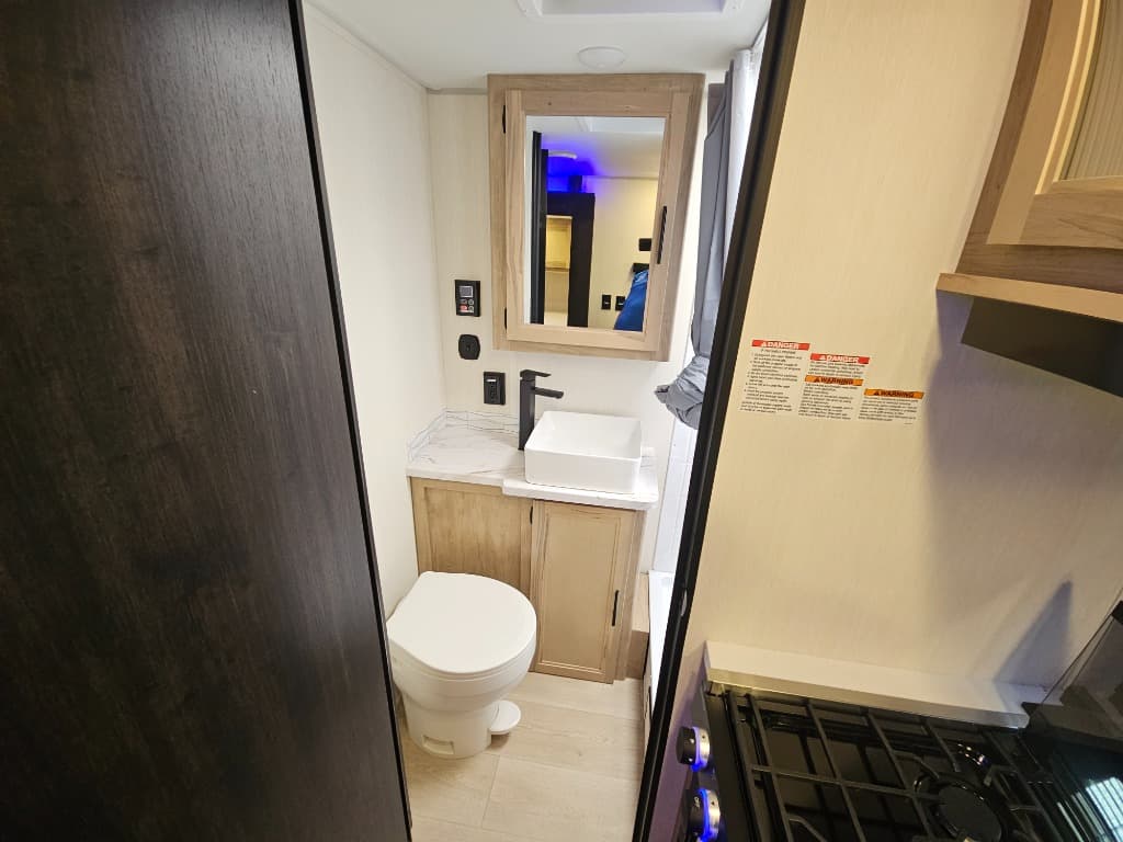 2026 Forest River 2026 Forest River Cherokee Grey Wolf Black Label - thumbnail 27