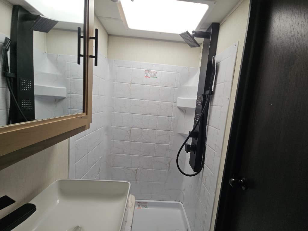 2026 Forest River 2026 Forest River Cherokee Grey Wolf Black Label - thumbnail 31