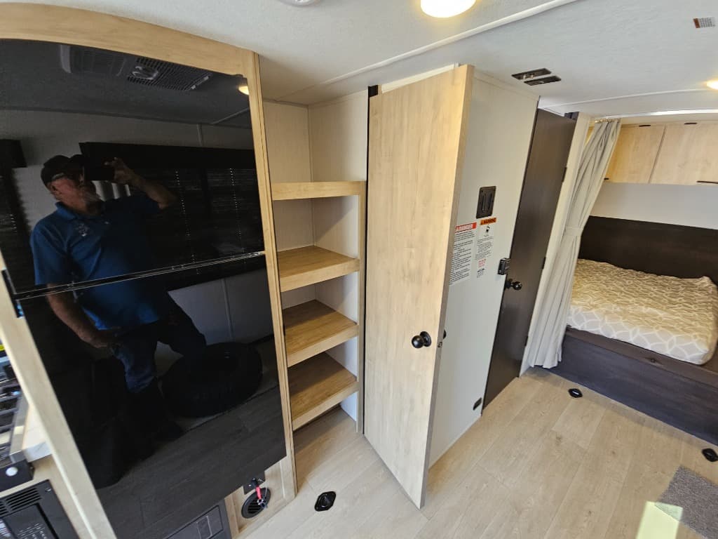 2026 Forest River RV 2026 Forest River RV Cherokee Grey Wolf  - thumbnail 19