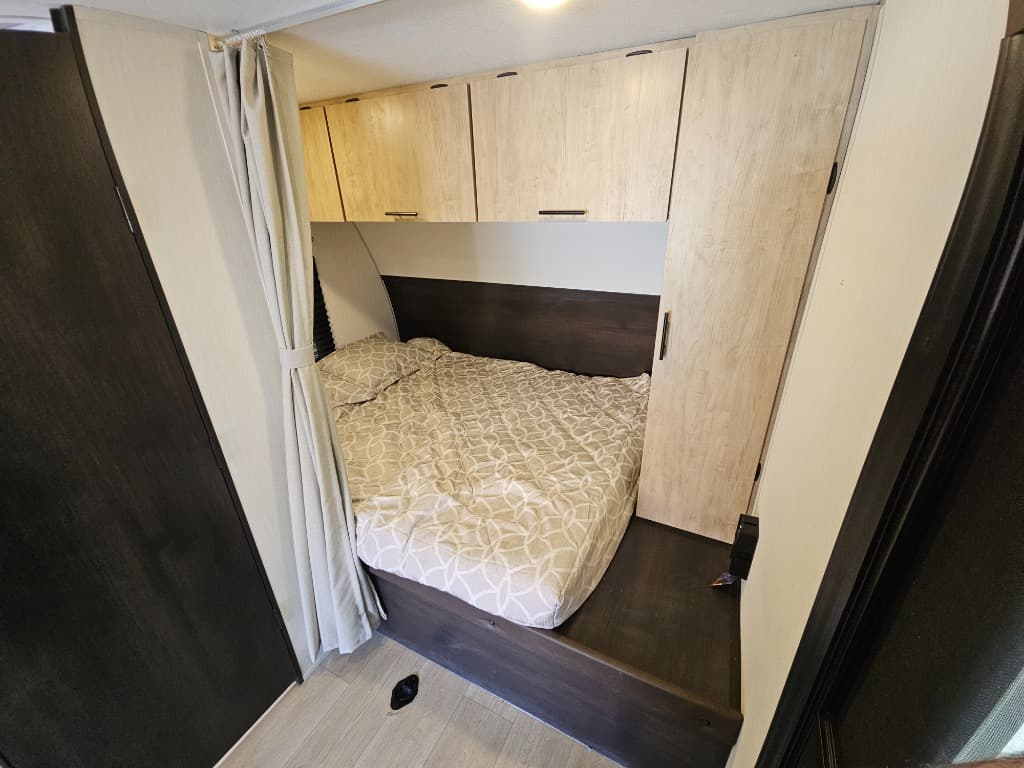 2026 Forest River RV 2026 Forest River RV Cherokee Grey Wolf  - thumbnail 20