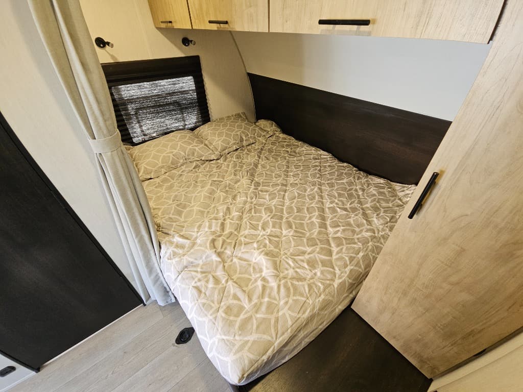 2026 Forest River RV 2026 Forest River RV Cherokee Grey Wolf  - thumbnail 21