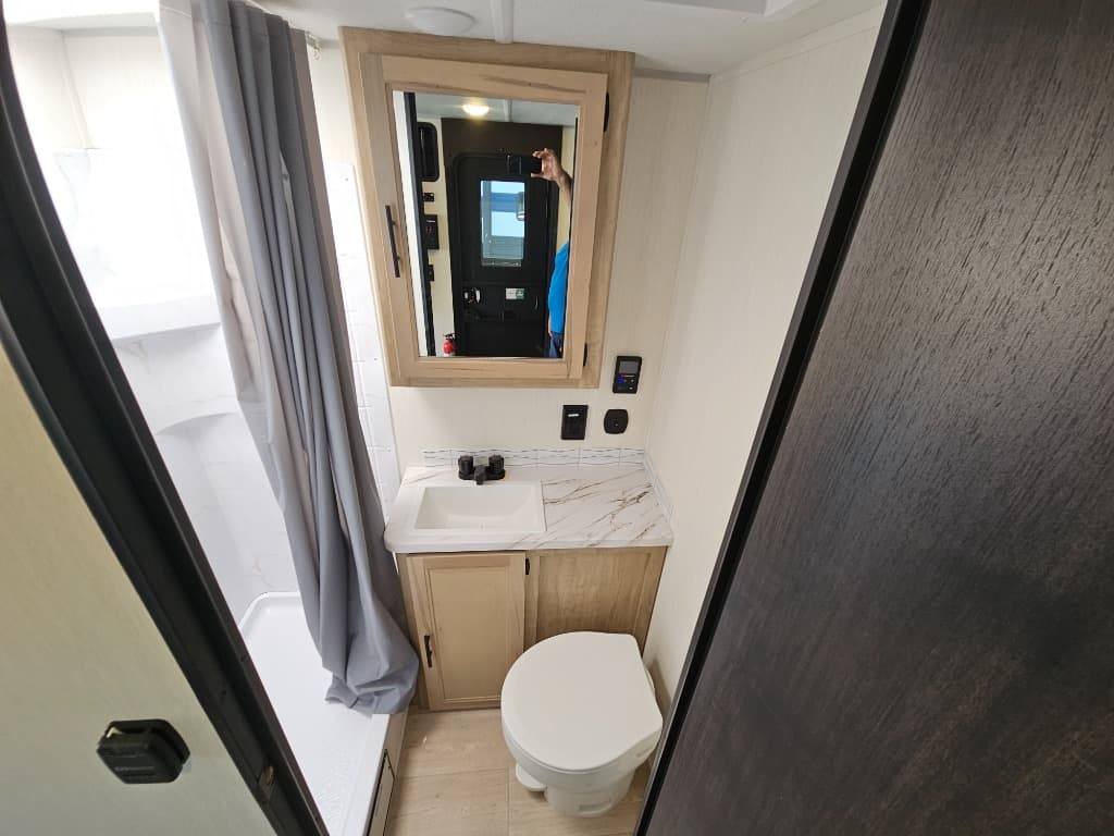 2026 Forest River RV 2026 Forest River RV Cherokee Grey Wolf  - thumbnail 24