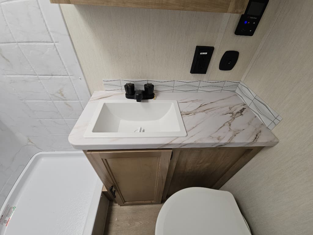 2026 Forest River RV 2026 Forest River RV Cherokee Grey Wolf  - thumbnail 28