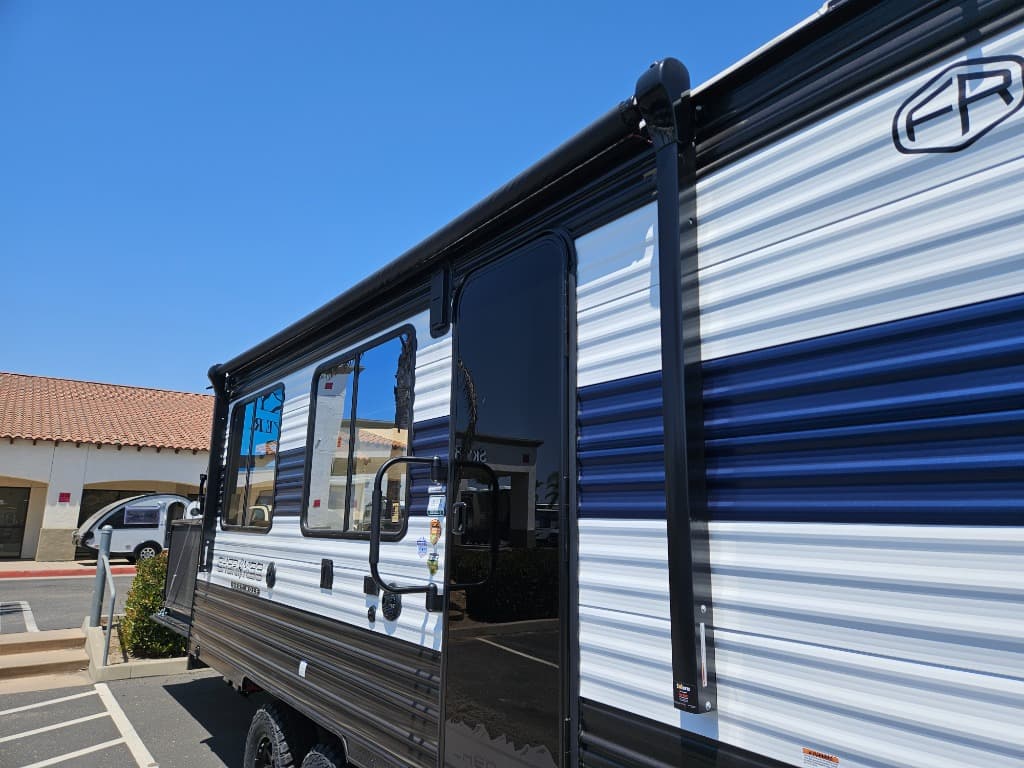 2026 Forest River RV 2026 Forest River RV Cherokee Grey Wolf  - thumbnail 35