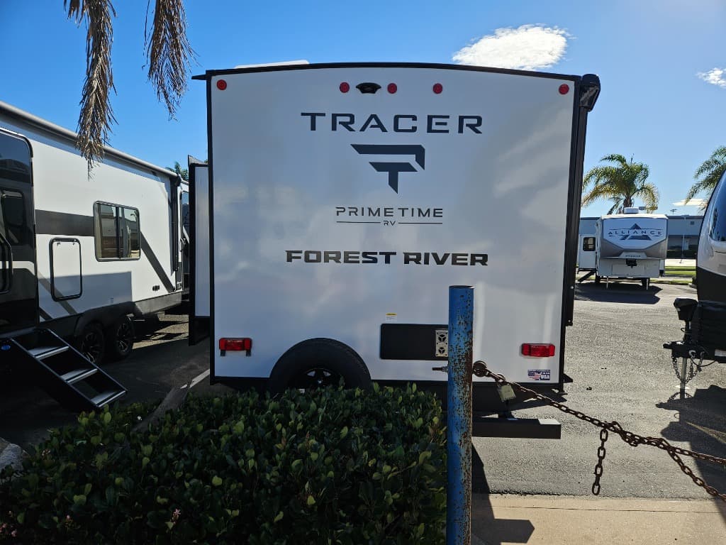 2026 Prime Time RV 2026 Prime Time RV Tracer - thumbnail 4