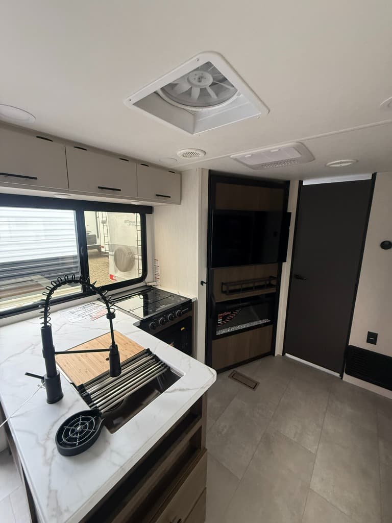 2026 Prime Time RV 2026 Prime Time RV Tracer - thumbnail 13