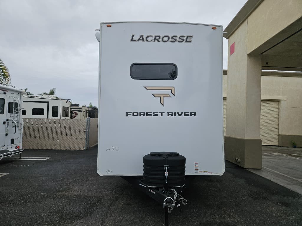 2026 Prime Time RV 2026 Prime Time RV LaCrosse - thumbnail 7