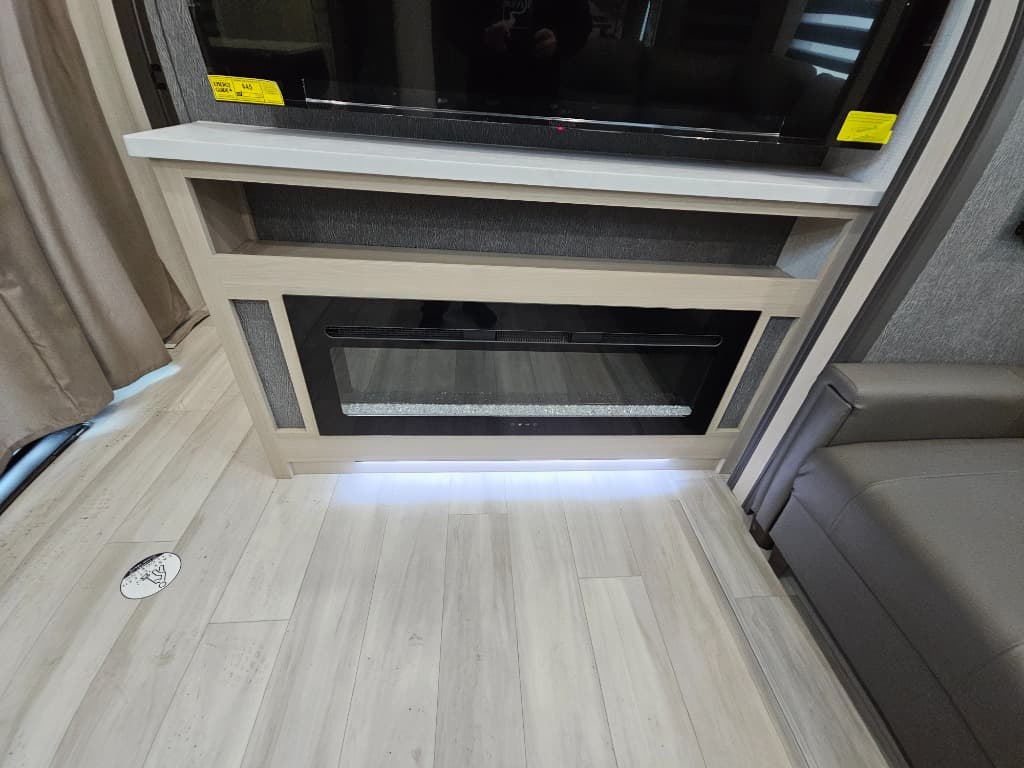 2026 Prime Time RV 2026 Prime Time RV LaCrosse - thumbnail 13