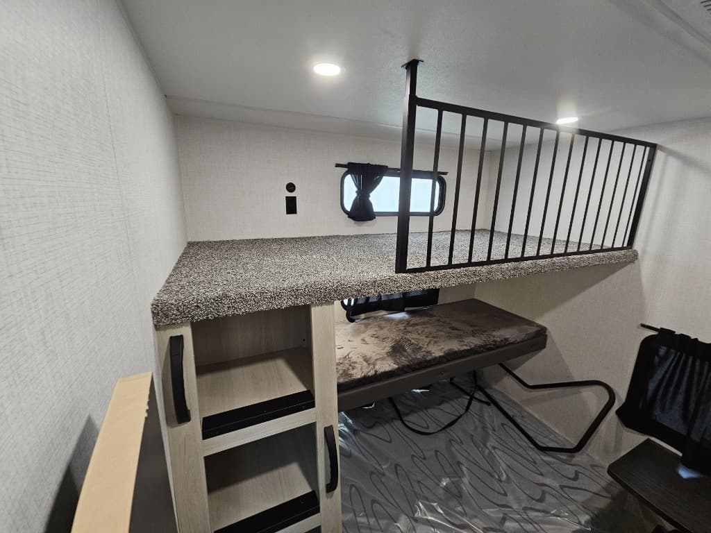 2026 Prime Time RV 2026 Prime Time RV LaCrosse - thumbnail 43