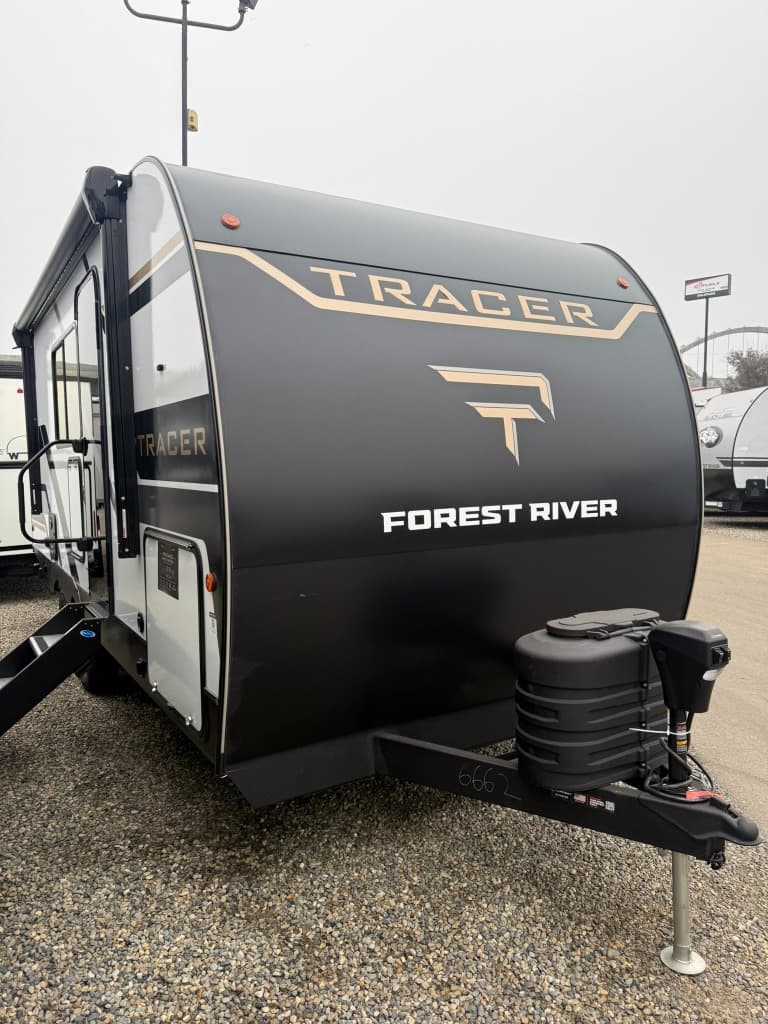 2026 Prime Time RV Tracer 195RB