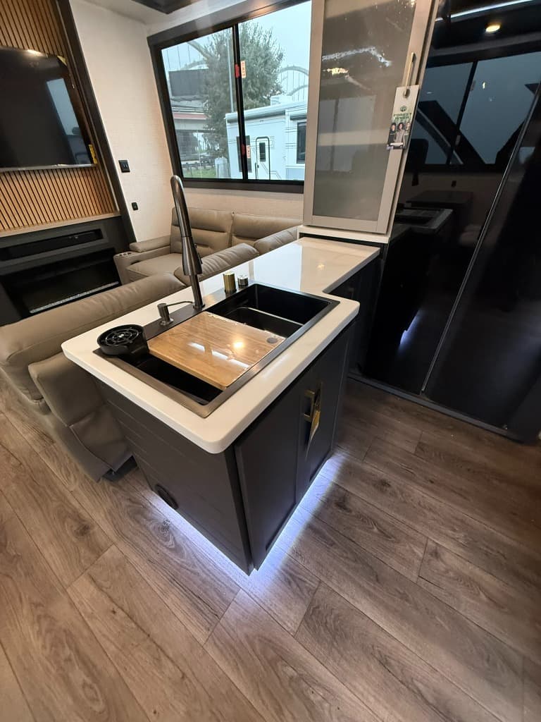 2026 Forest River 2026 Forest River XLR Nitro - thumbnail 12