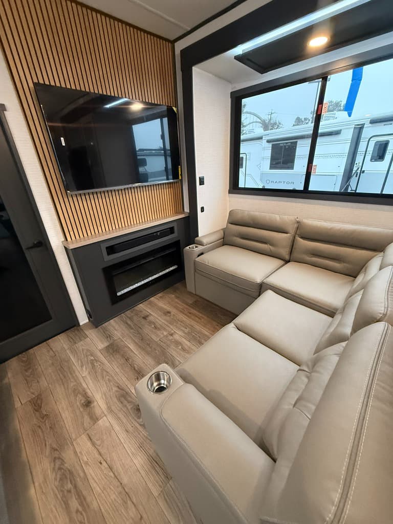 2026 Forest River 2026 Forest River XLR Nitro - thumbnail 22