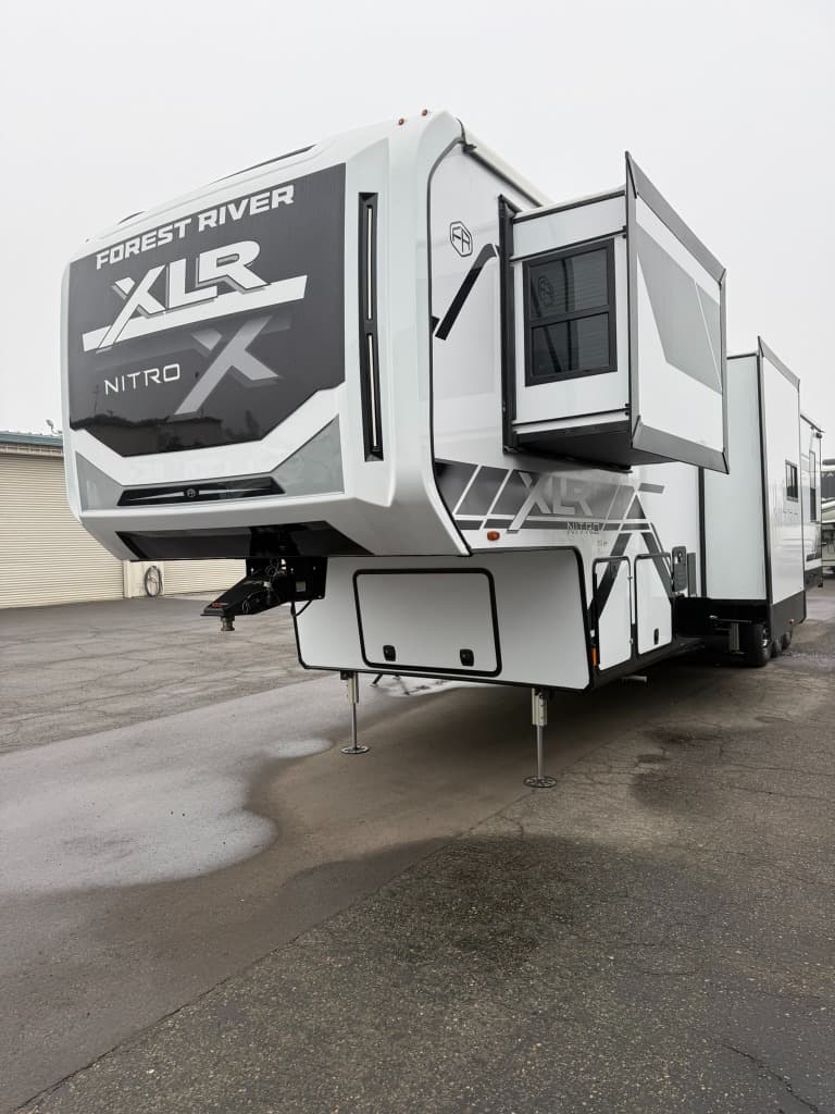 2026 Forest River 2026 Forest River XLR Nitro - thumbnail 3