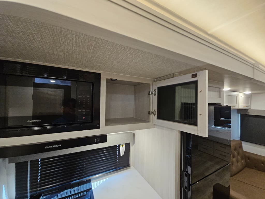 2026 Forest River 2026 Forest River Surveyor Legend - thumbnail 16