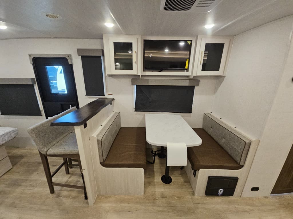 2026 Forest River 2026 Forest River Surveyor Legend - thumbnail 28