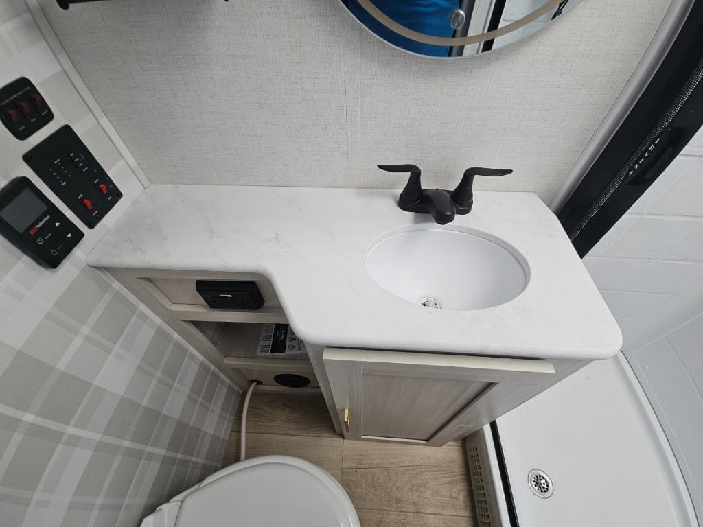 2026 Forest River 2026 Forest River Surveyor Legend - thumbnail 36