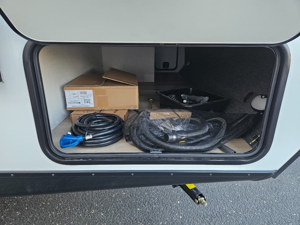 2026 Forest River 2026 Forest River Surveyor Legend - thumbnail 10