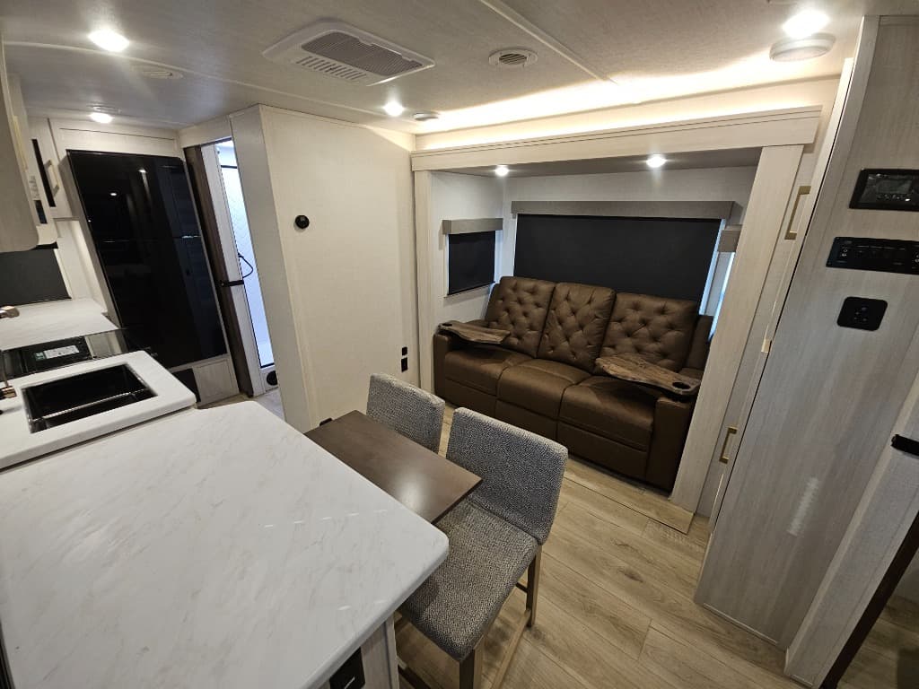 2026 Forest River 2026 Forest River Surveyor Legend - thumbnail 22