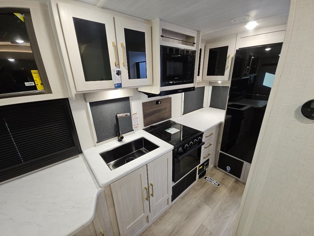 2026 Forest River 2026 Forest River Surveyor Legend - thumbnail 28