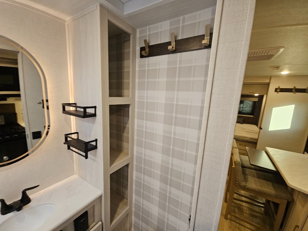 2026 Forest River 2026 Forest River Surveyor Legend - thumbnail 40