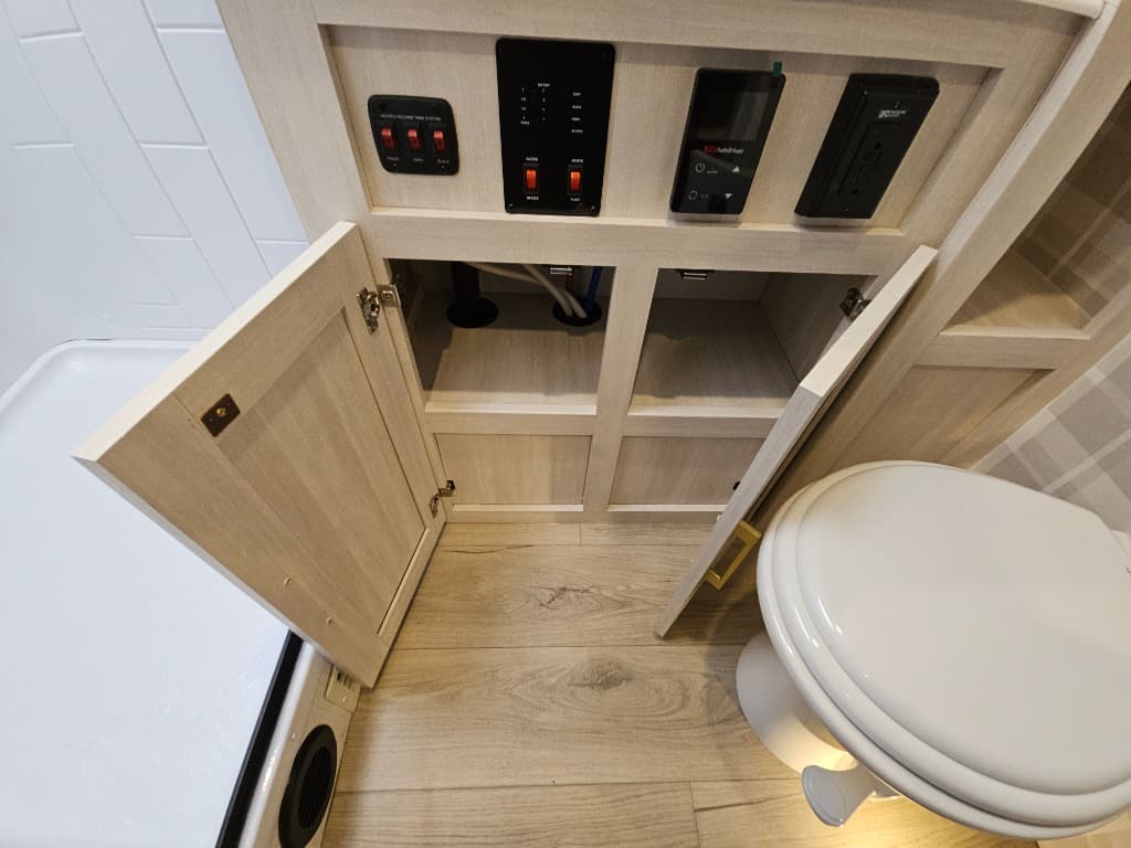 2026 Forest River 2026 Forest River Surveyor Legend - thumbnail 41