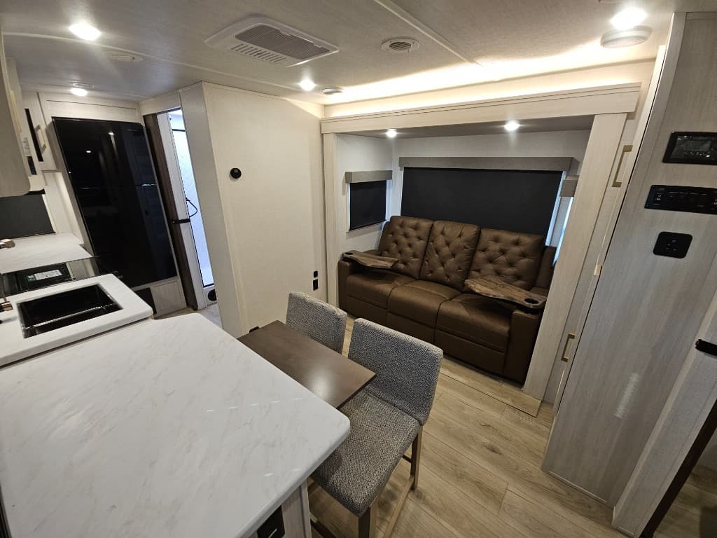 2026 Forest River 2026 Forest River Surveyor Legend - thumbnail 8