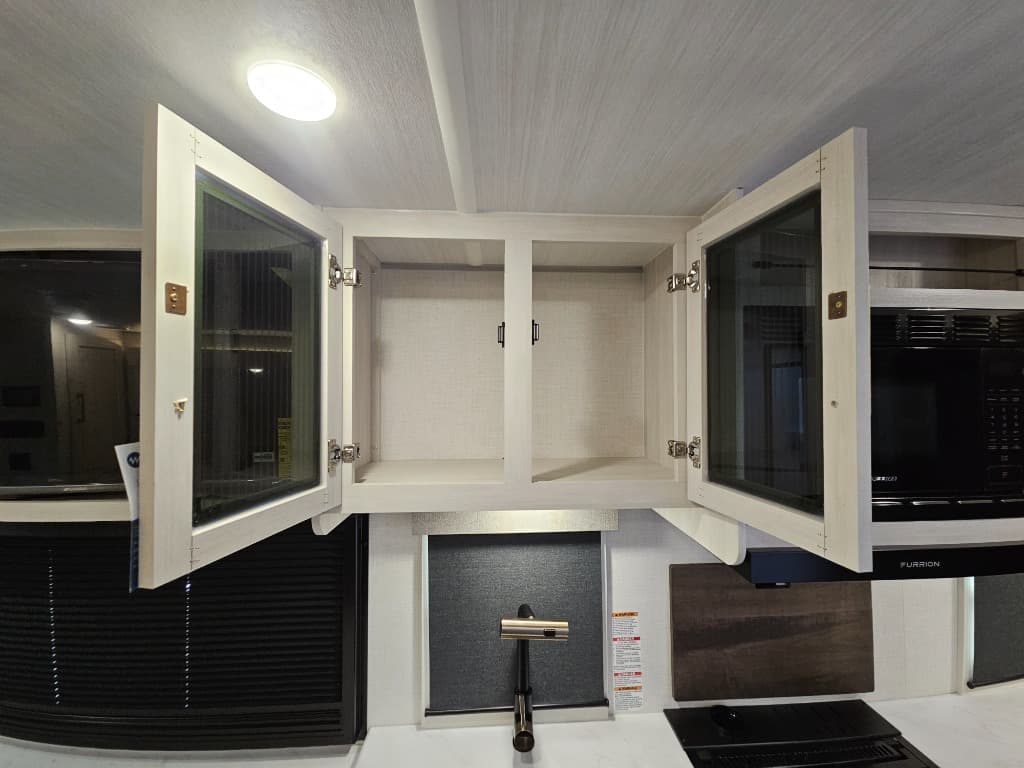 2026 Forest River 2026 Forest River Surveyor Legend - thumbnail 19