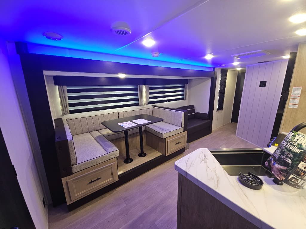 2026 Forest River RV 2026 Forest River RV Cherokee Grey Wolf - thumbnail 8