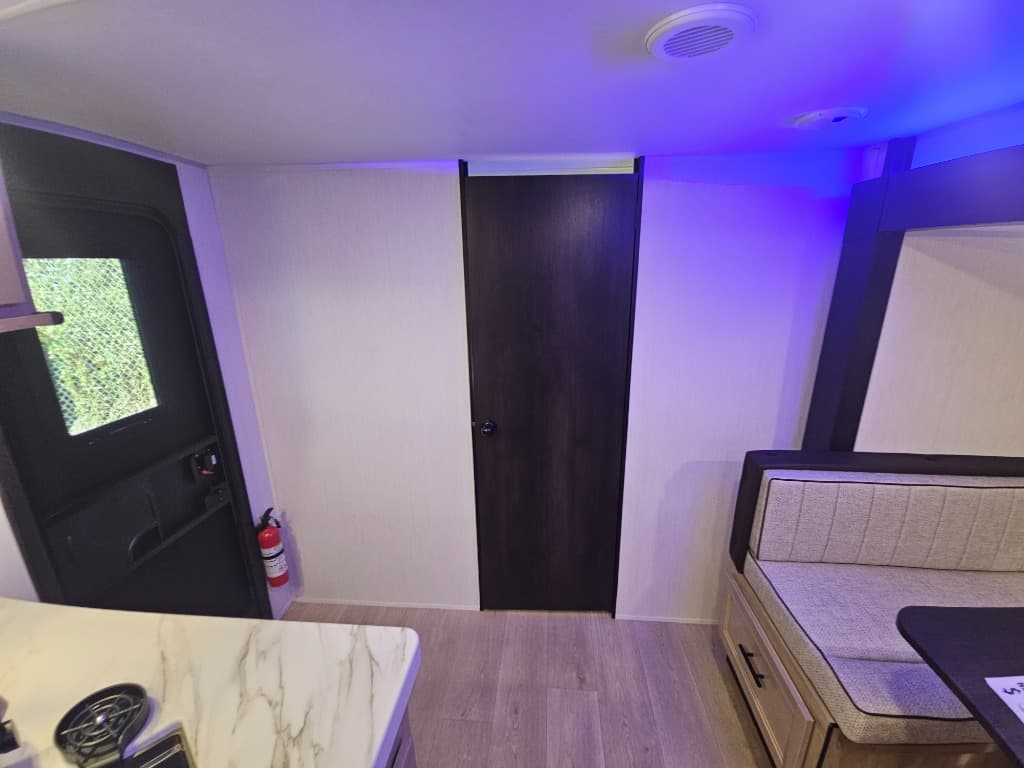 2026 Forest River RV 2026 Forest River RV Cherokee Grey Wolf - thumbnail 22