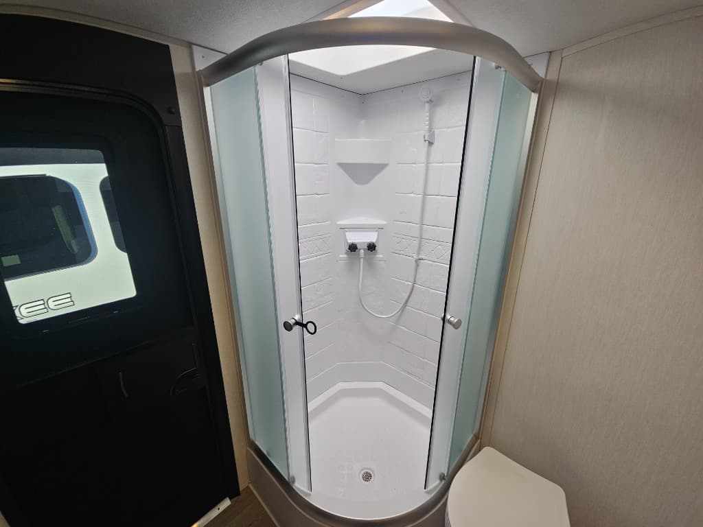 2026 Forest River RV 2026 Forest River RV Cherokee Grey Wolf - thumbnail 29